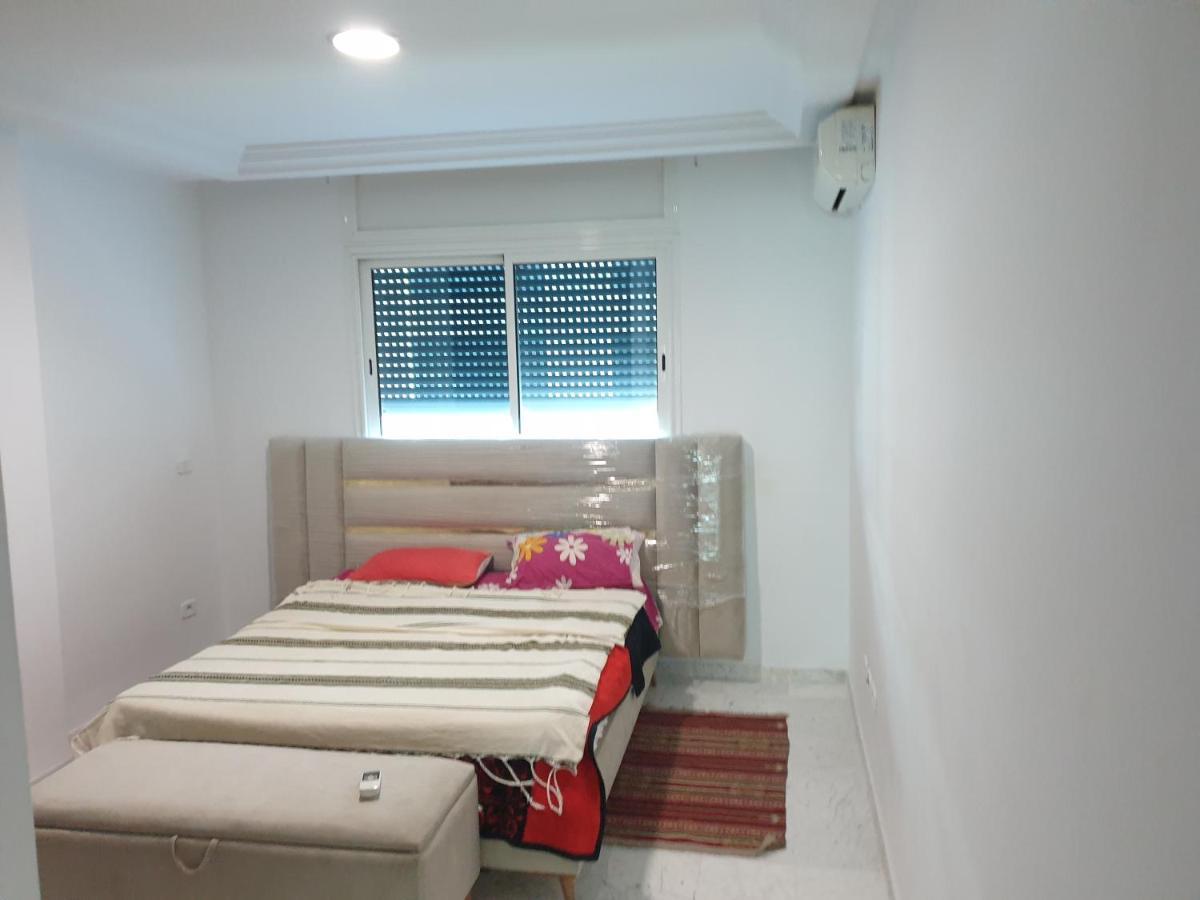 Bright Two Bedroom Lac2 Tunisia Apartment *