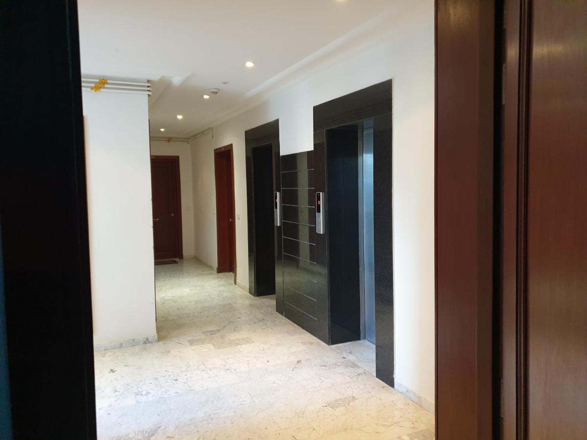Bright Two Bedroom Lac2 Tunisia * Tunis
